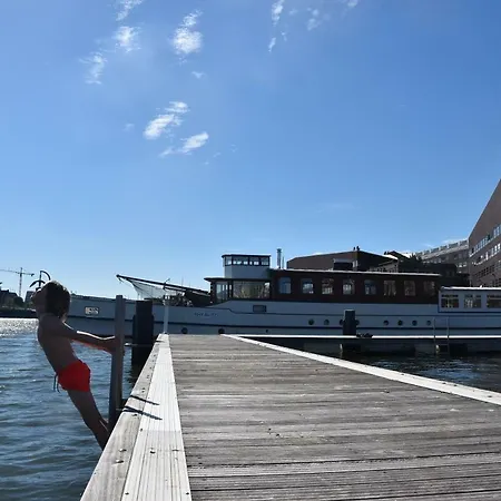 Bådhotel Houseboat Ms Rhy Blitz *